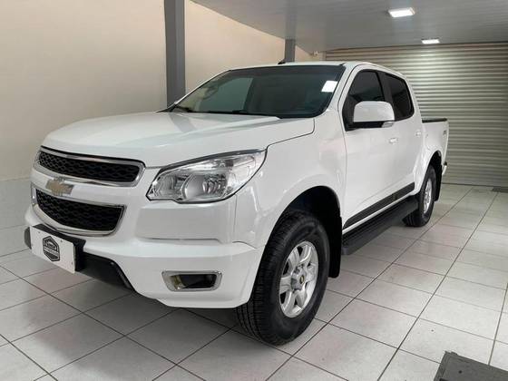 CHEVROLET S10 2.5 LT 4X2 CD 16V FLEX 4P MANUAL CHEVROLET S10 2.5 LT 4X2 CD 16V FLEX 4P MANUAL